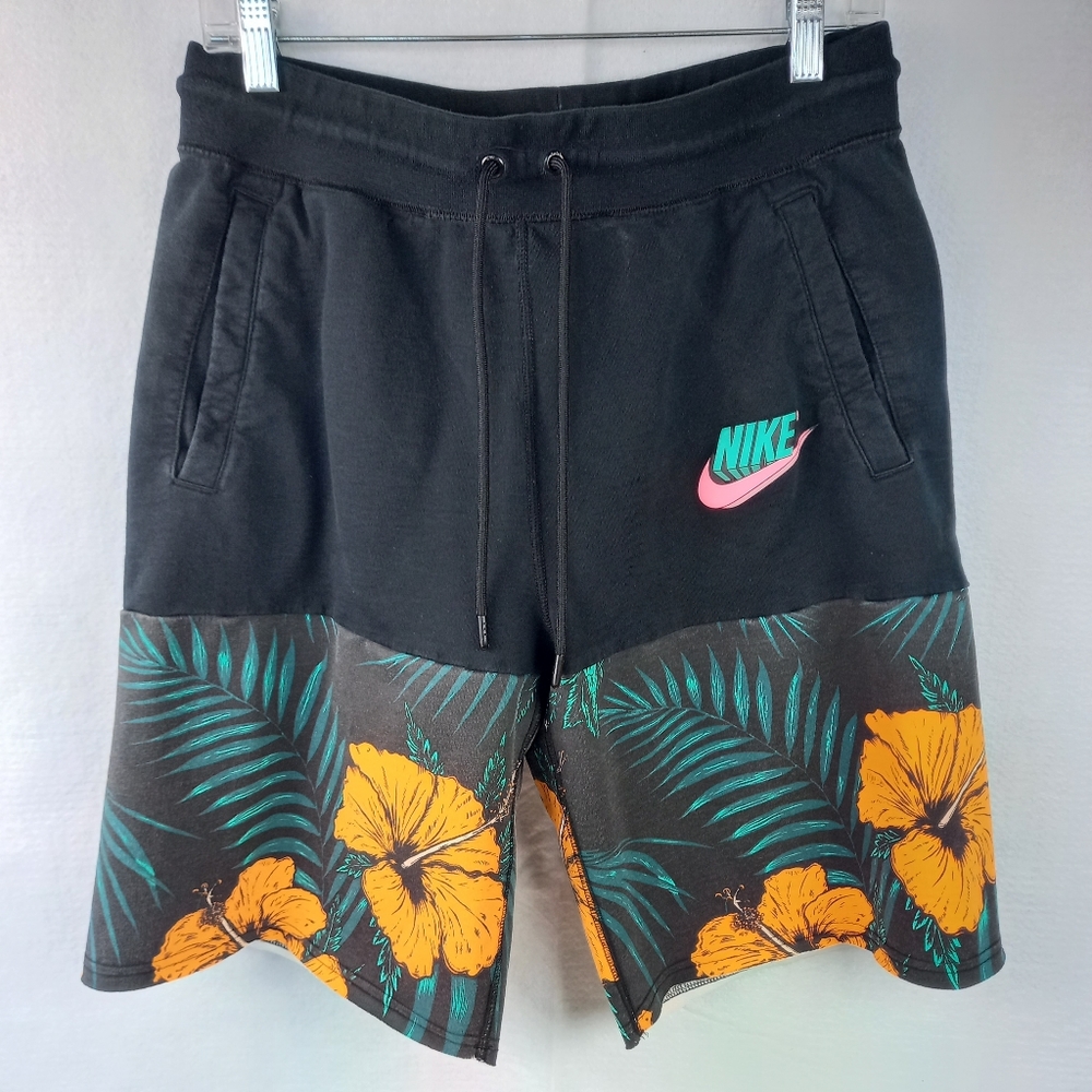 Nike Alumni Vice Sportswear Shorts Medium